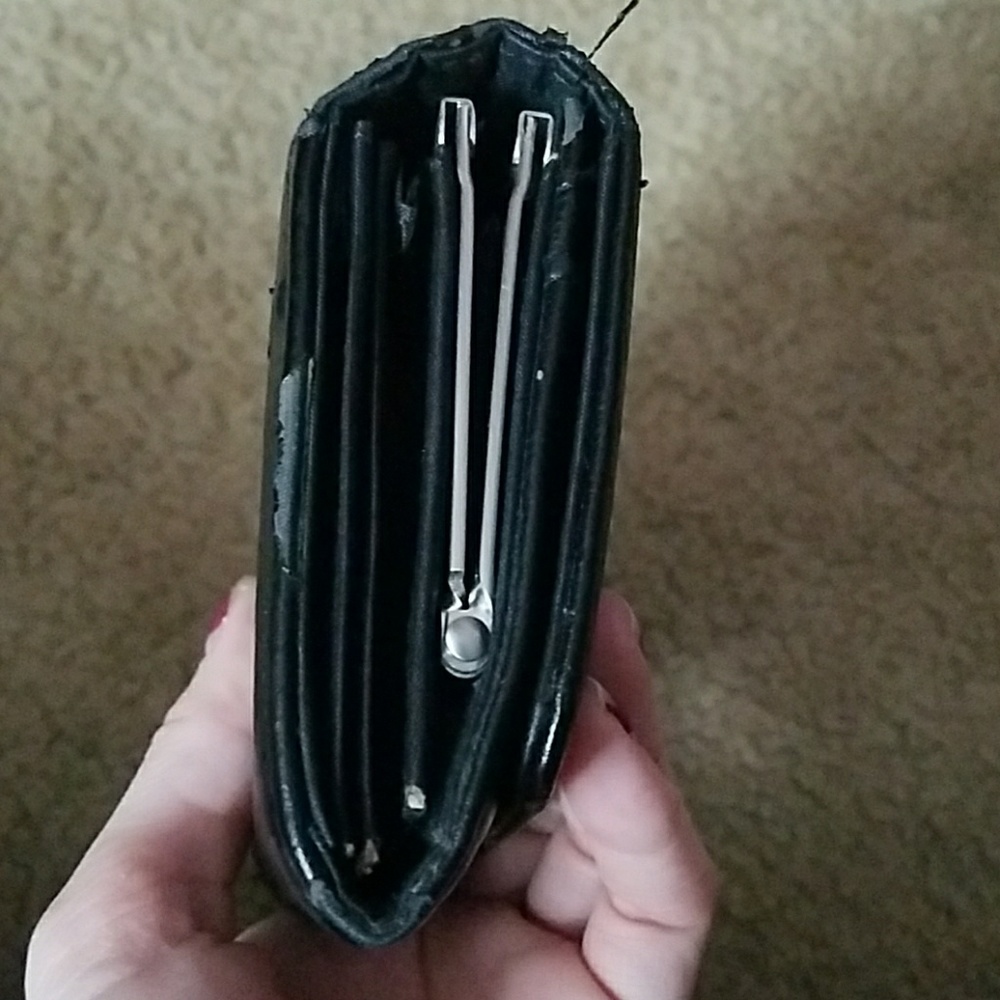 Wallet - Picture 8 of 8